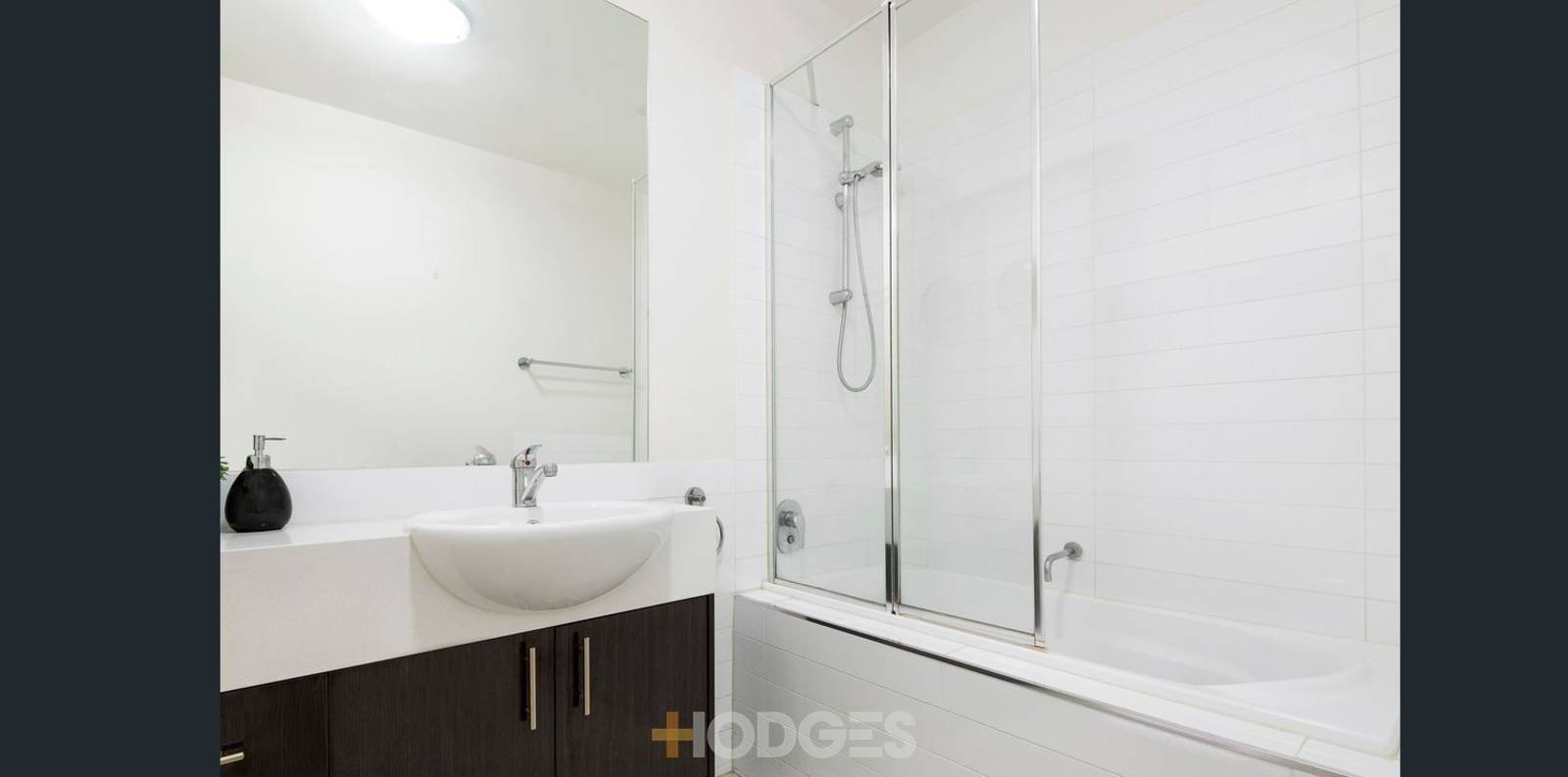 3 / 42 Graham Road Highett