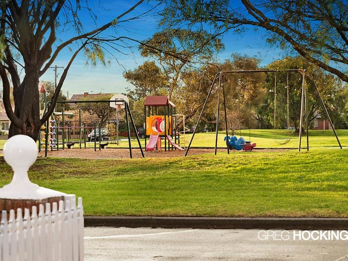 342 Howe Parade, Port Melbourne image 8