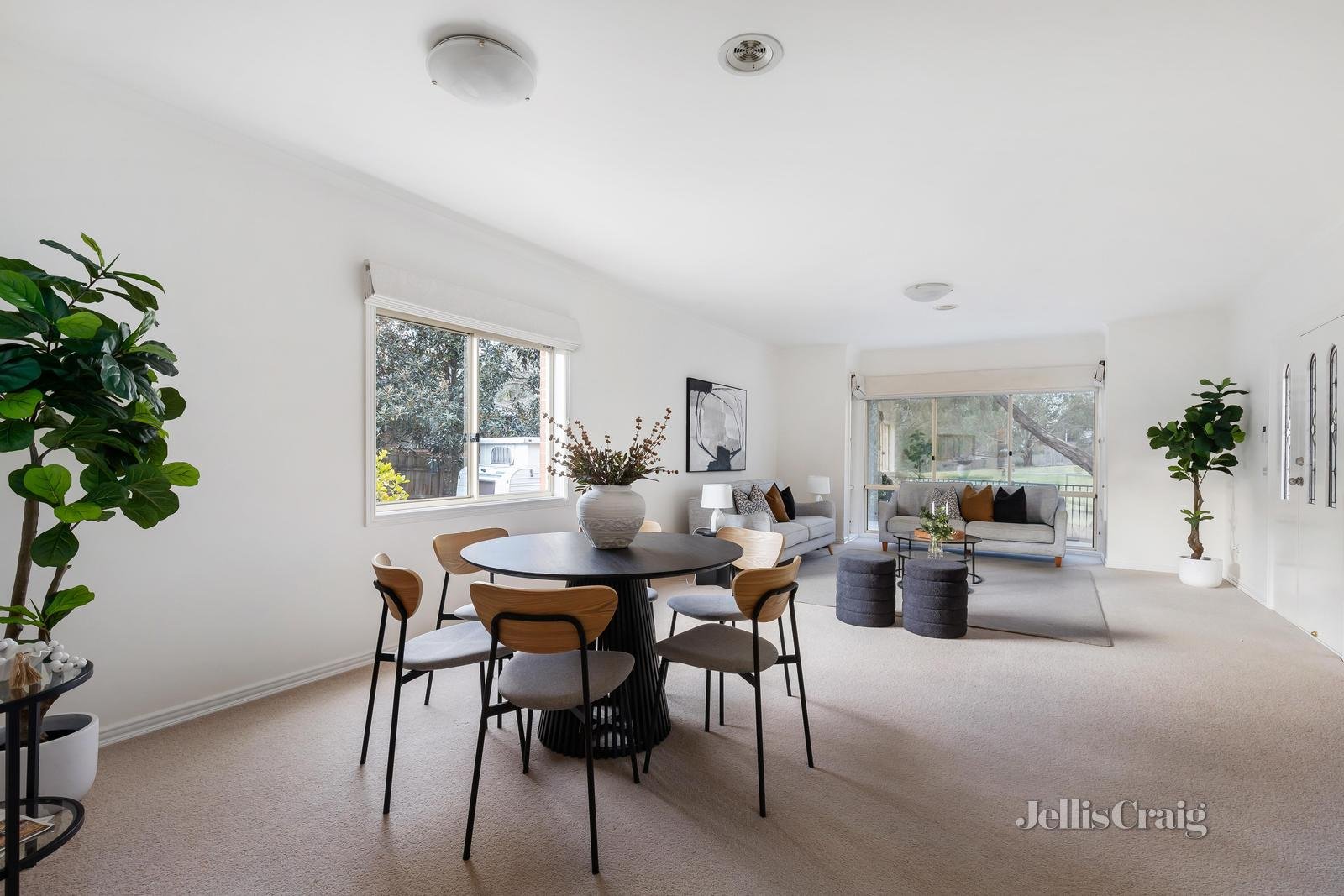 3/42 Mitchell Road, Mont Albert North image 2