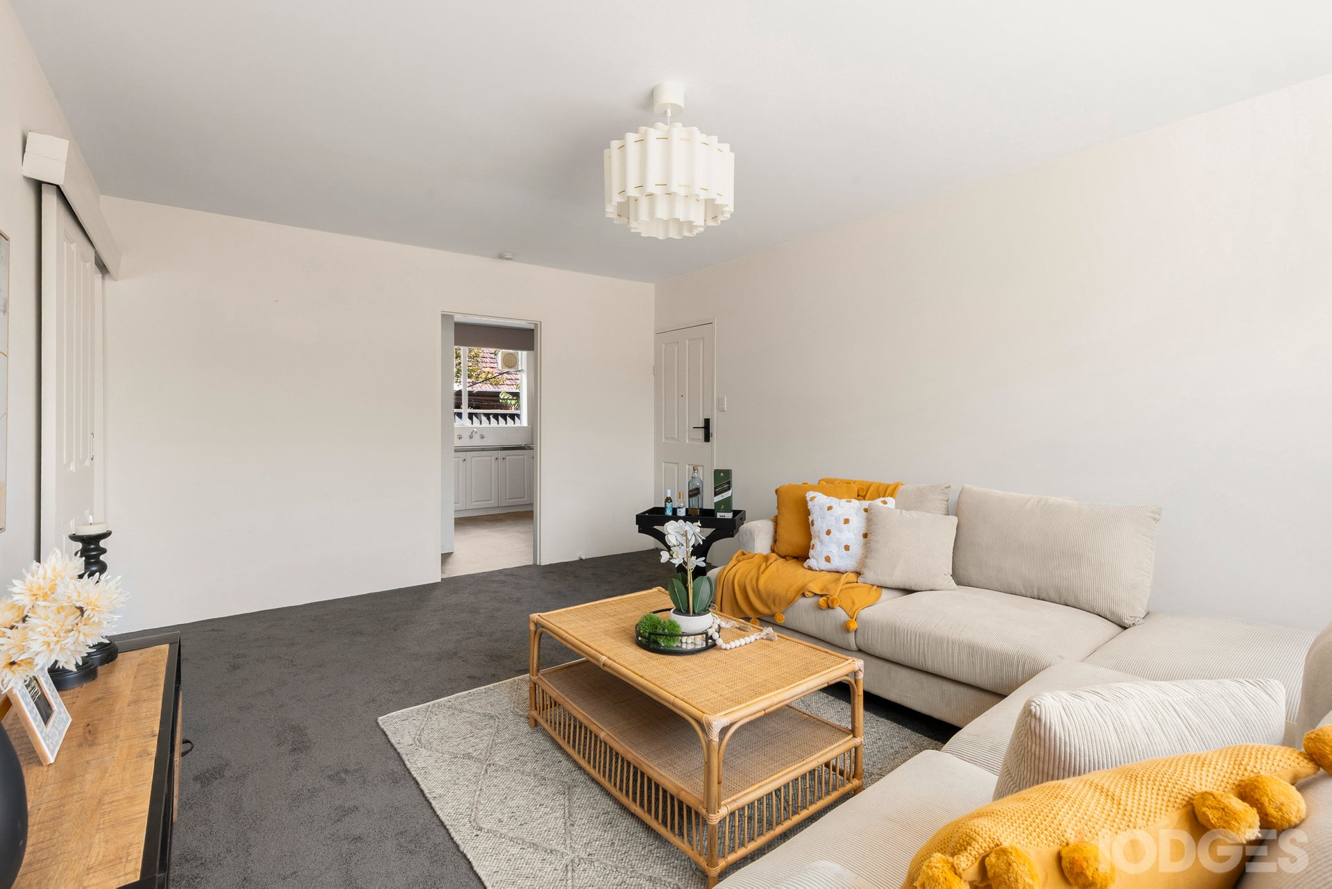 3 / 42 Roberts Street West Footscray