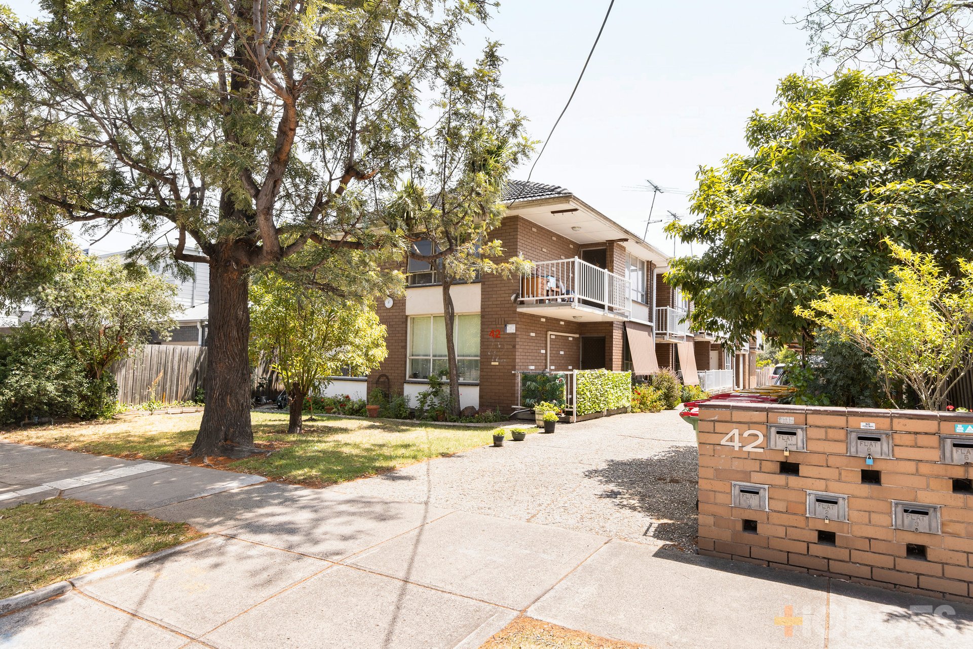 3 / 42 Roberts Street West Footscray