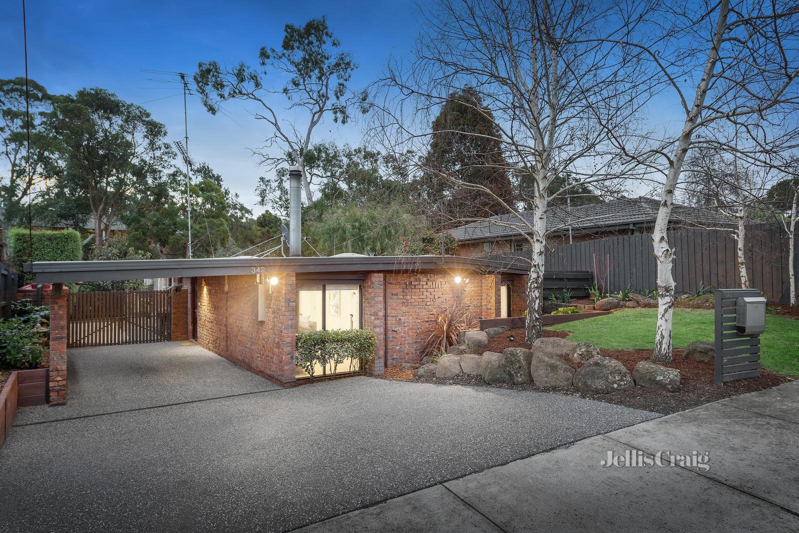 342 Yallambie Road, Yallambie image 1