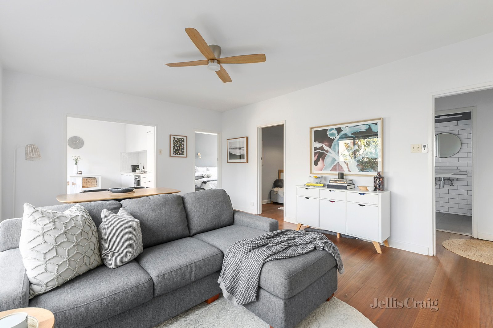 3/420 Whitehorse Road, Surrey Hills image 3