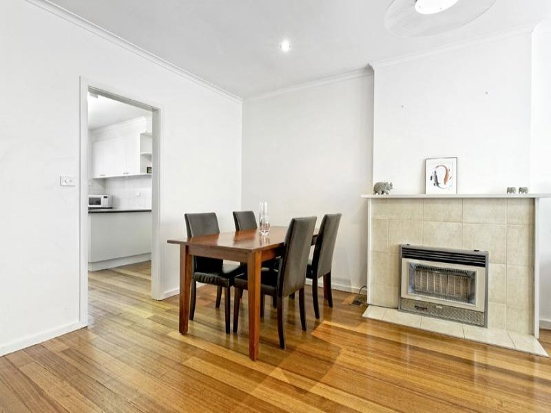 3/43 Clifton Road, Hawthorn East image 3