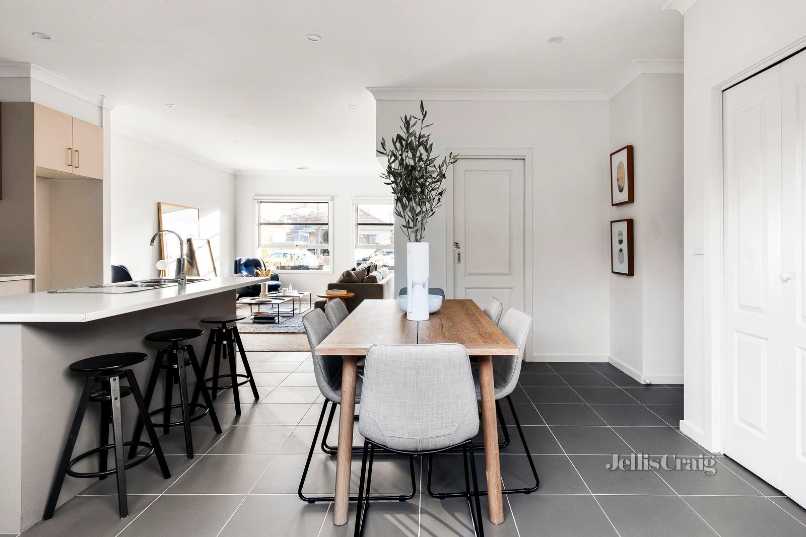 343 Gillies Street, Thornbury image 10