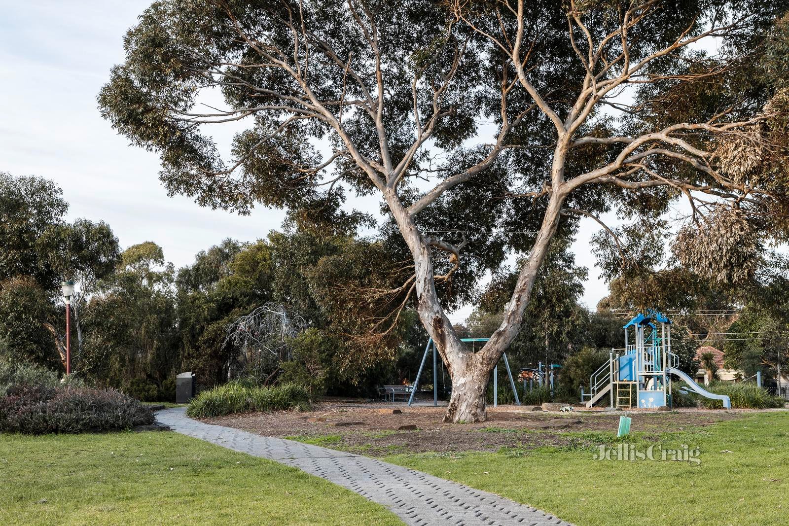 343 Gillies Street, Thornbury image 21