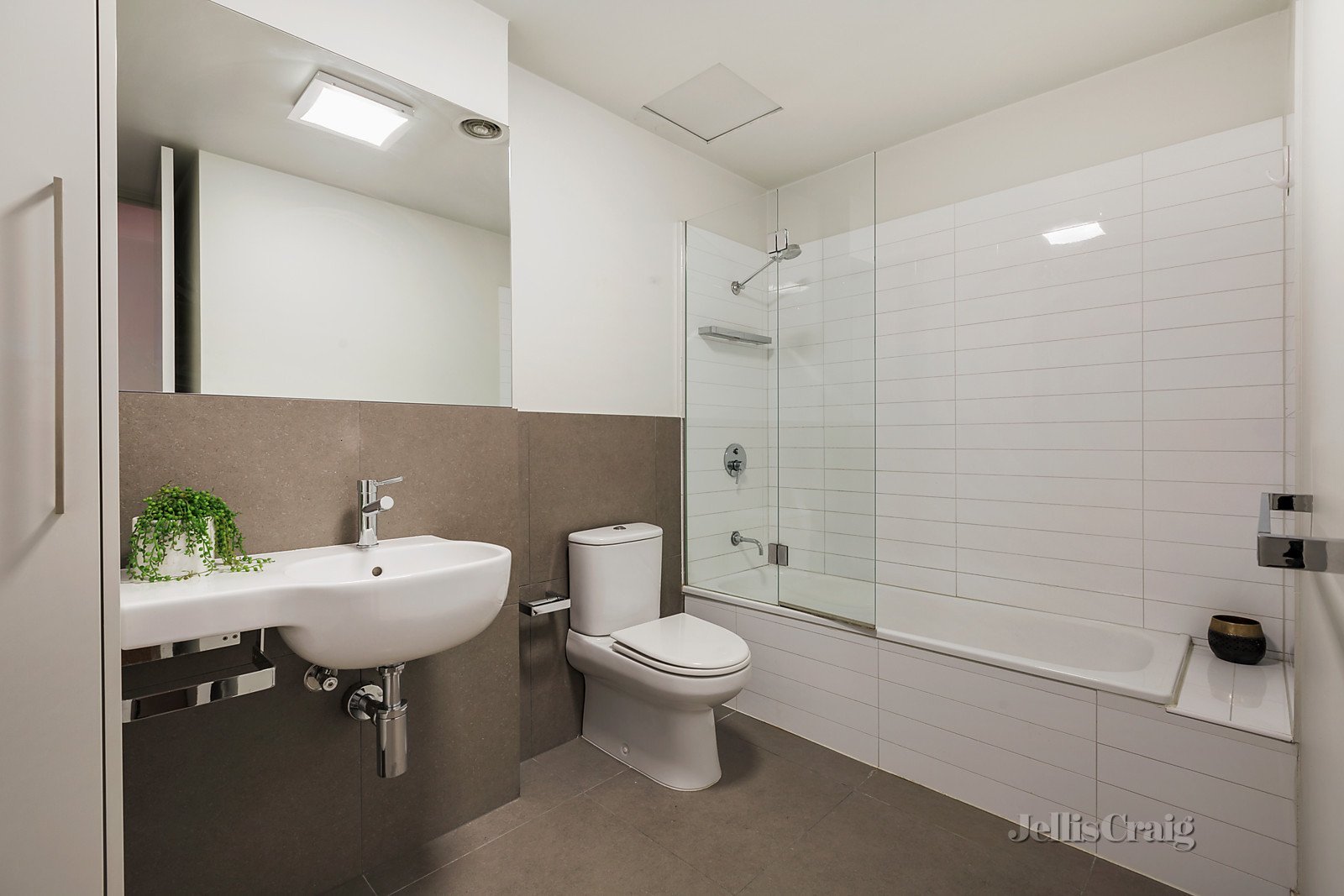 3/44-46 James Street, Northcote image 9