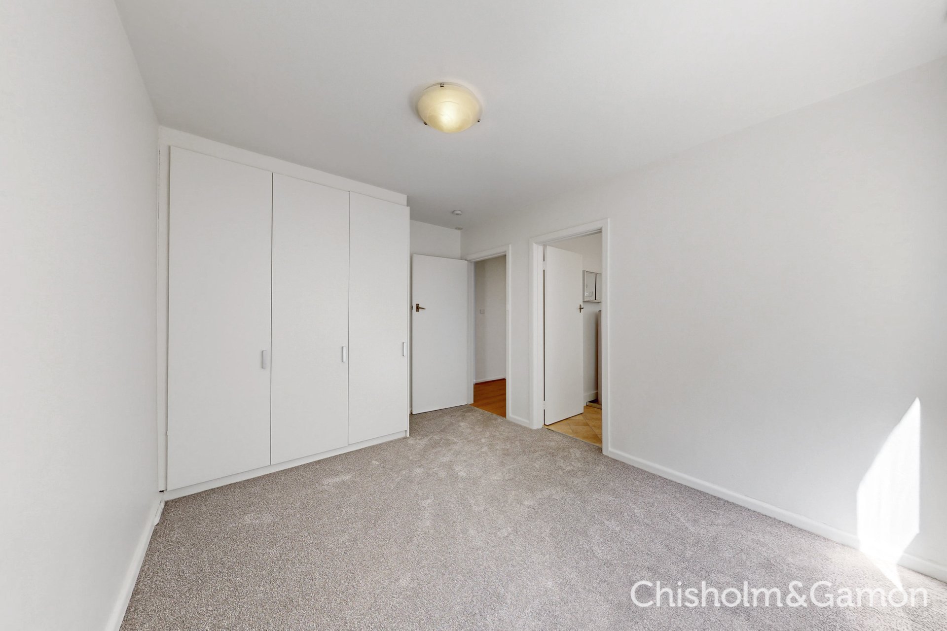3/44 Alexandra Street, St Kilda East image 6