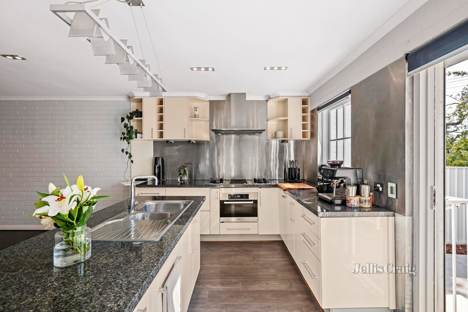 3/44 Felix Grove, Mooroolbark image 5