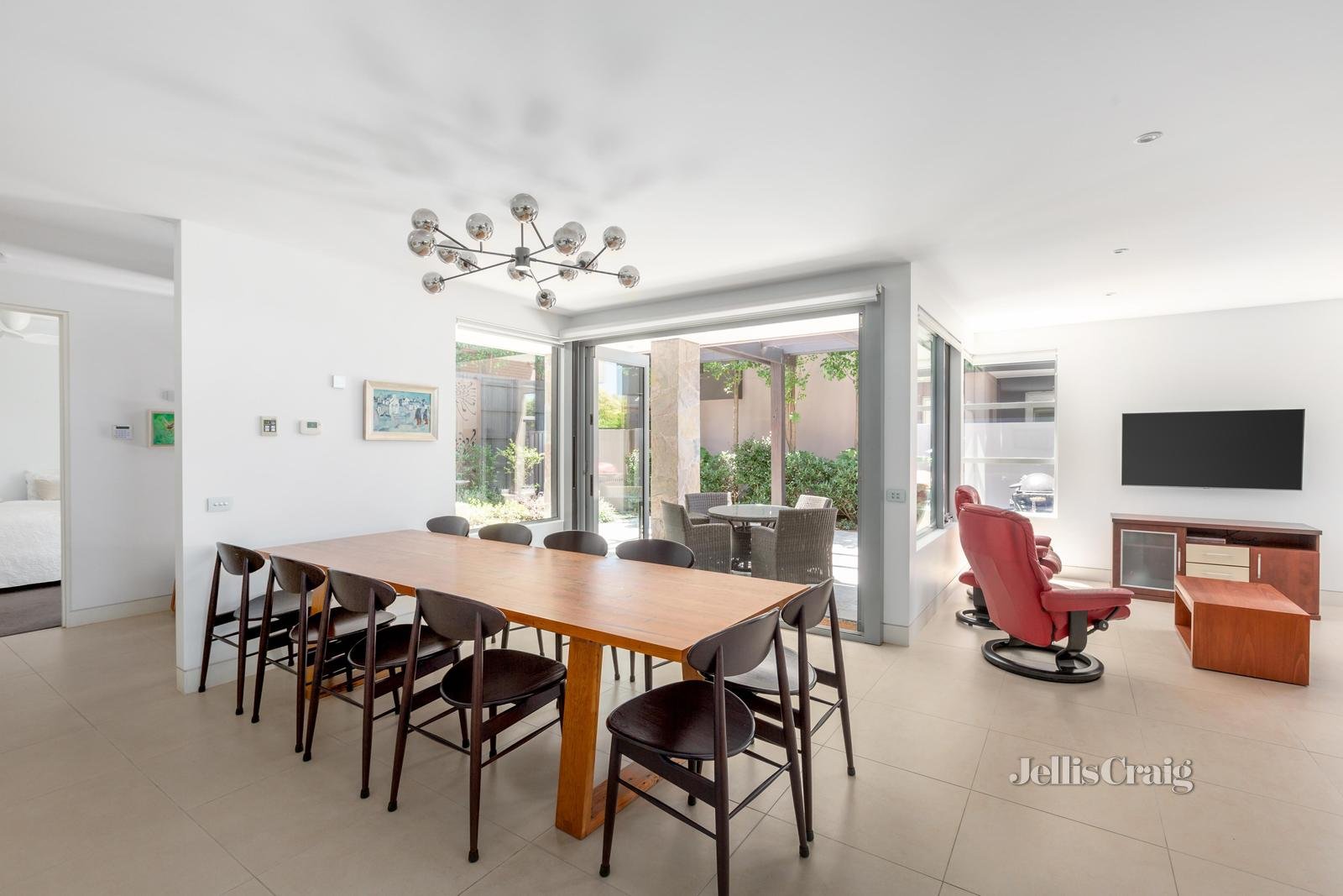 3/44 Nevis Street, Camberwell image 2
