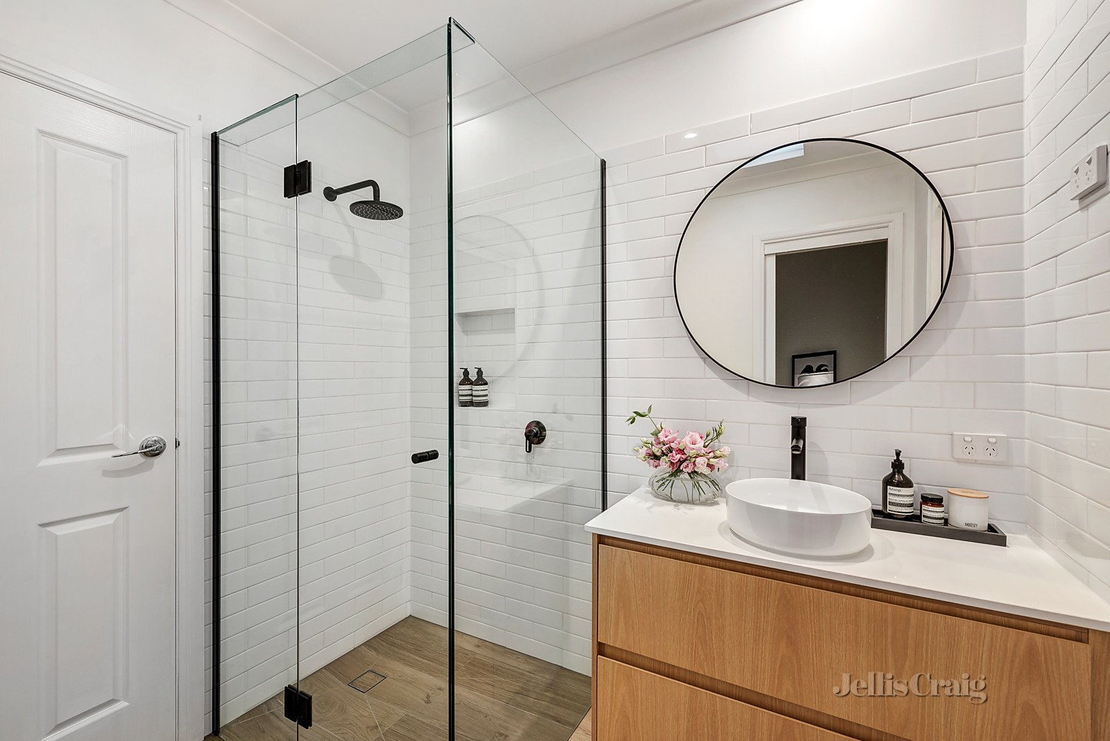 3/45 Brett Street, Murrumbeena image 7