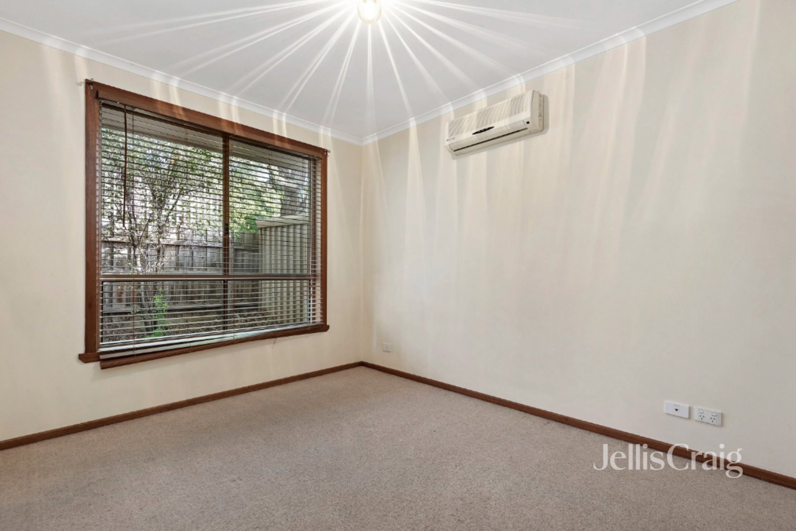 3/45 Hailes Street, Greensborough image 4
