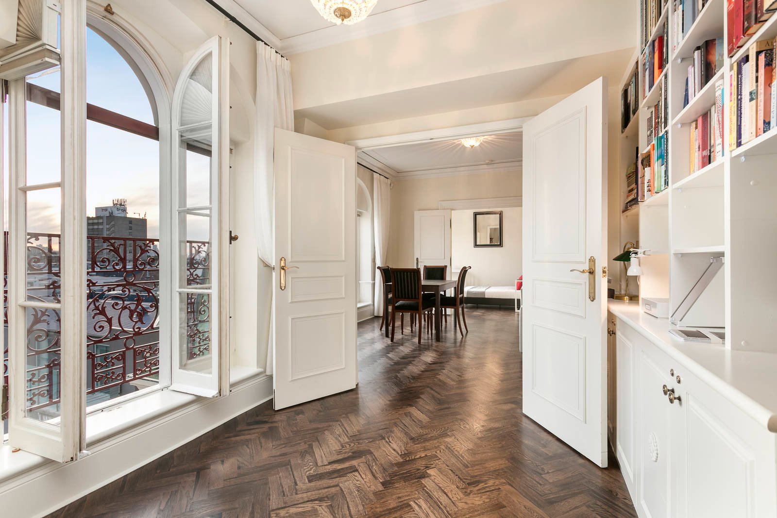Property Gallery Thumbnail 5