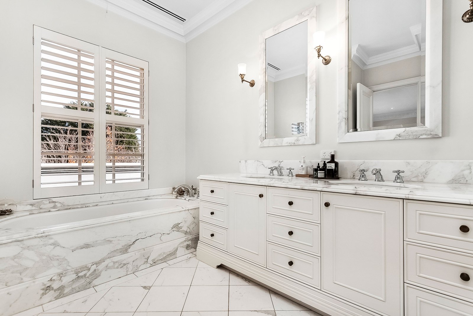 Property Gallery Thumbnail 5