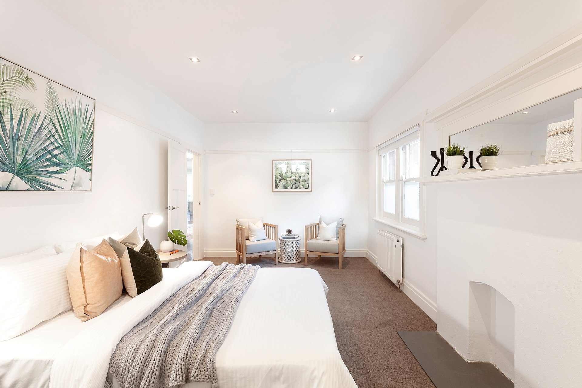 Property Gallery Thumbnail 9