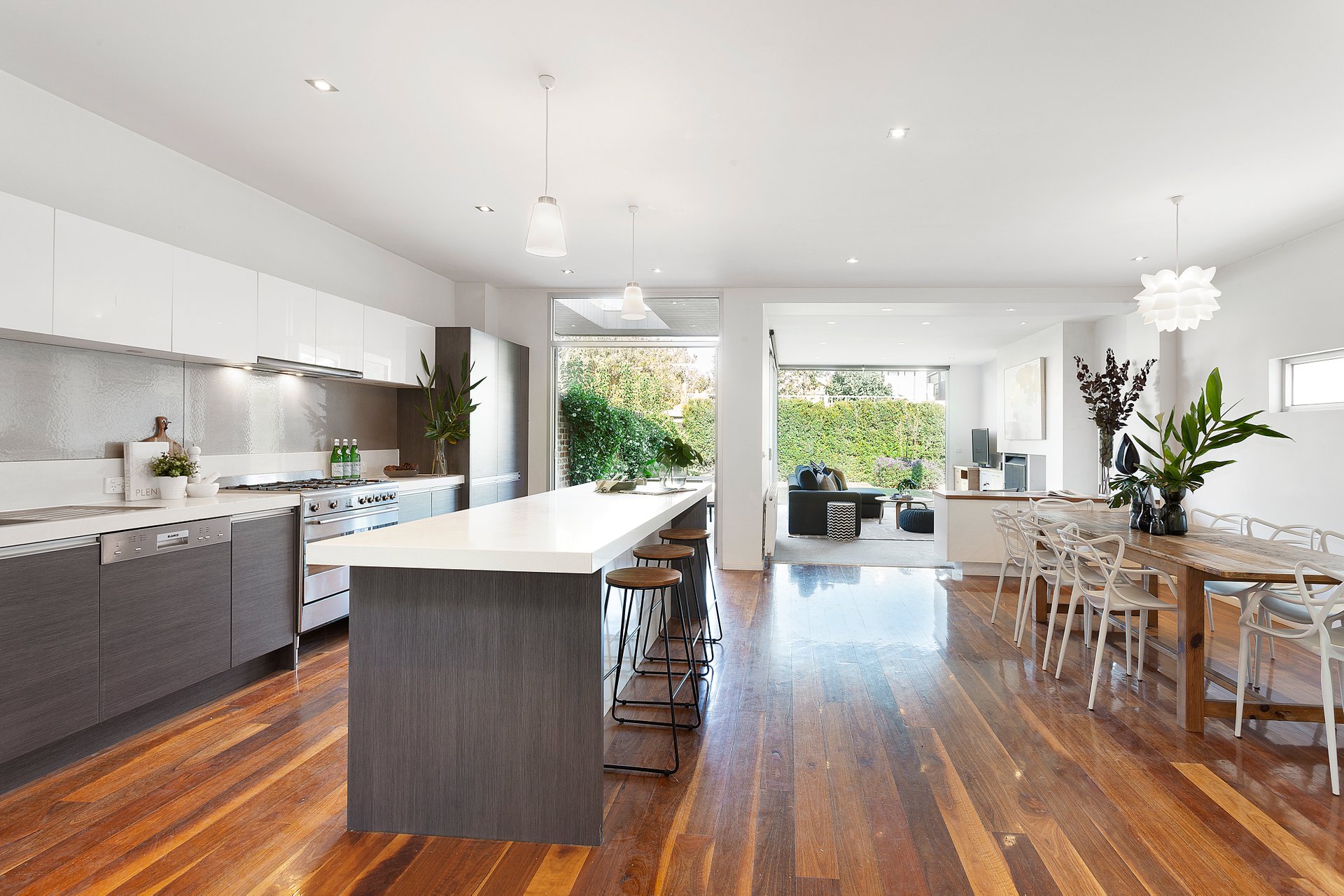 Property Gallery Thumbnail 11