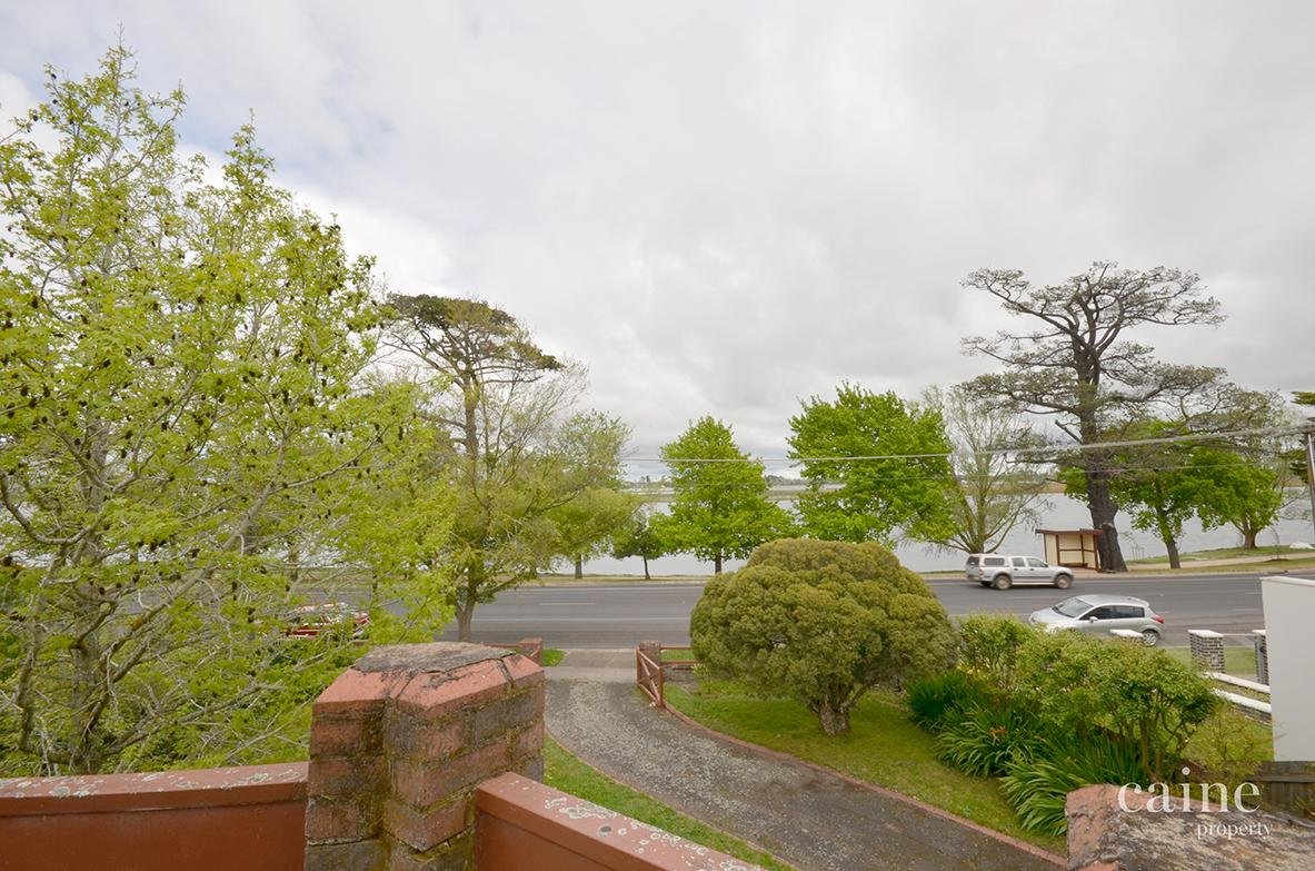 346 Wendouree Parade, Lake Wendouree image 6