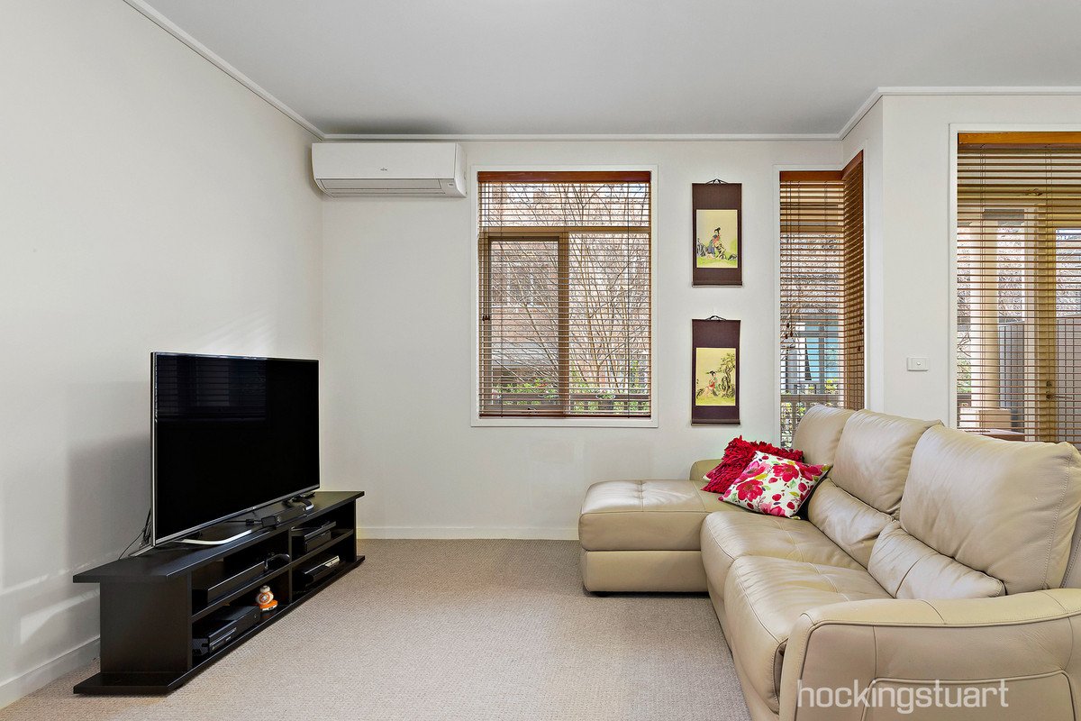 34/65 Riversdale Road, Hawthorn image 3
