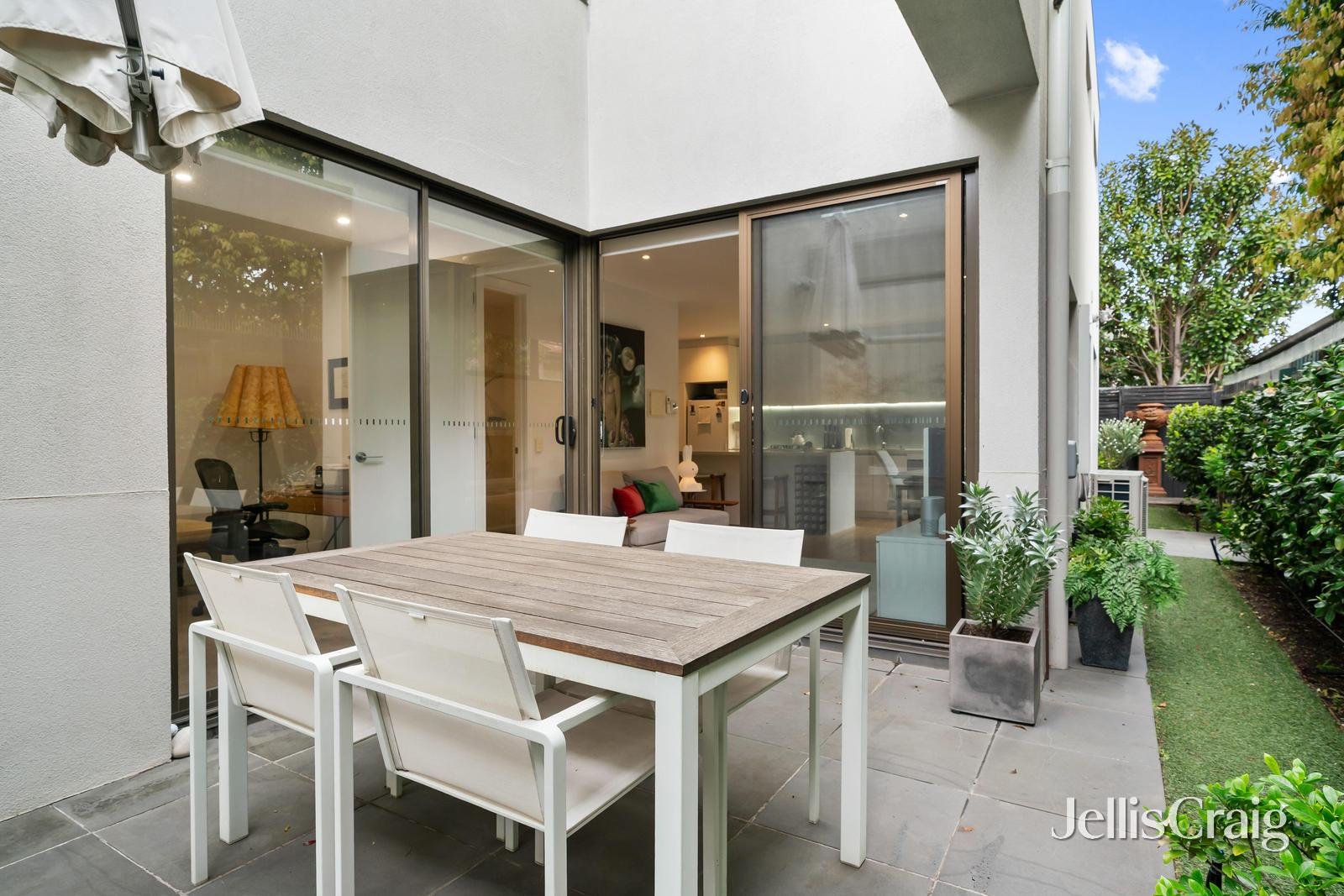 3/466 Kooyong Road, Caulfield South image 8