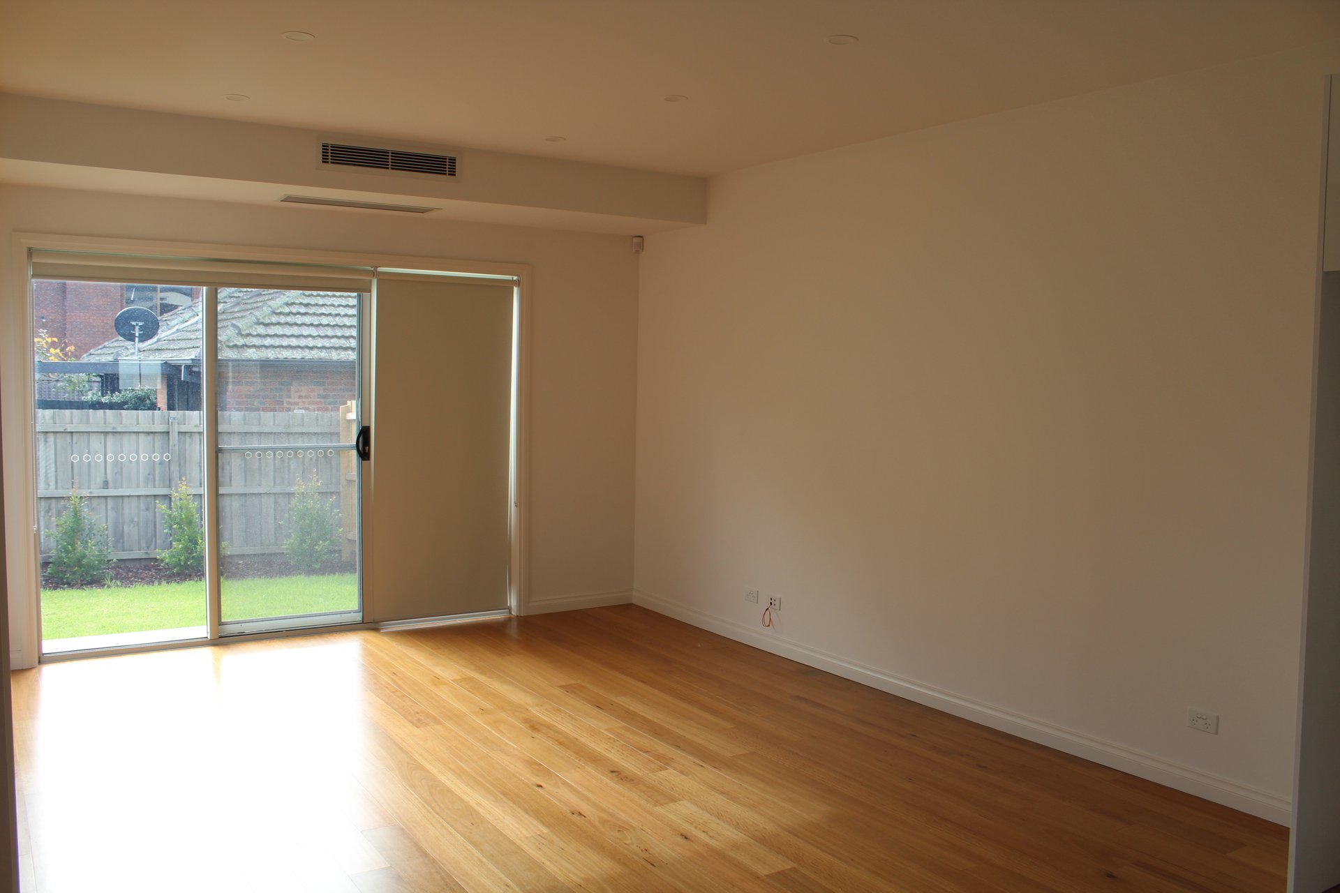 3/47 Tamar Grove, Oakleigh image 3