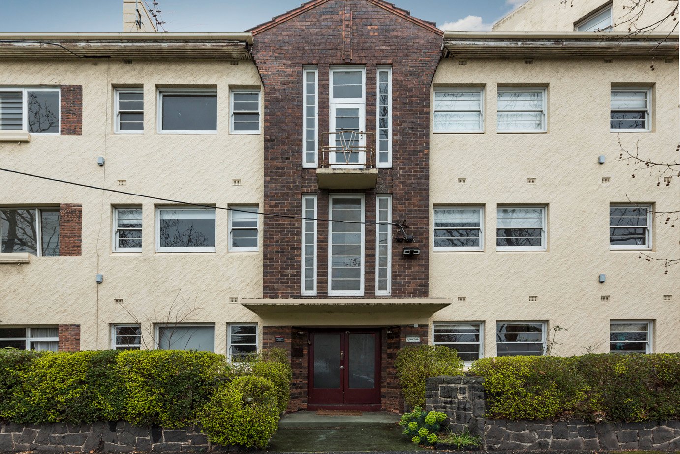 Property Gallery Thumbnail 9