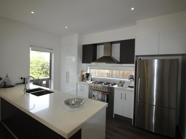 3/48-50 Britannia Street, Geelong West image 2
