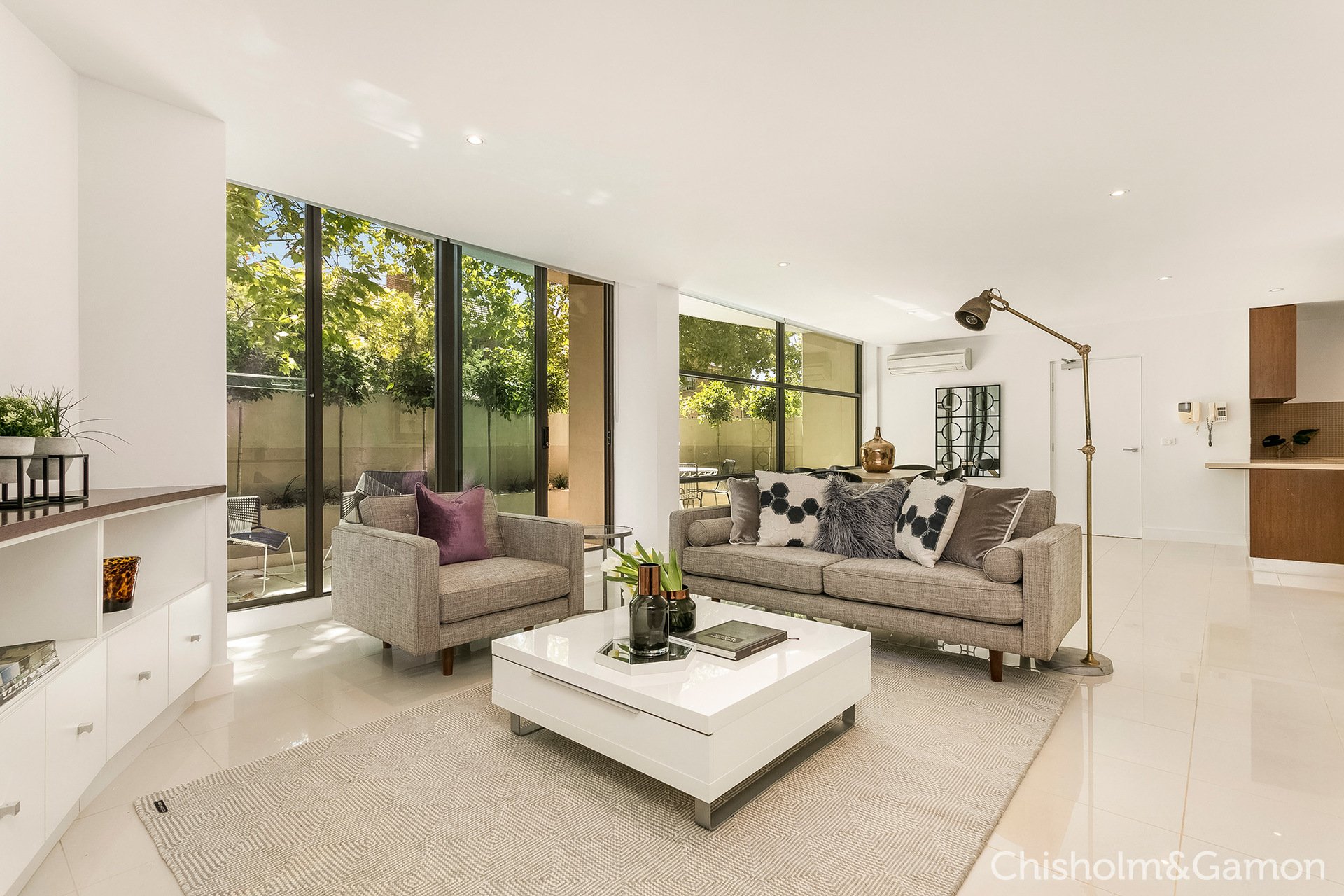 3/48 Ormond Road, Elwood image 2