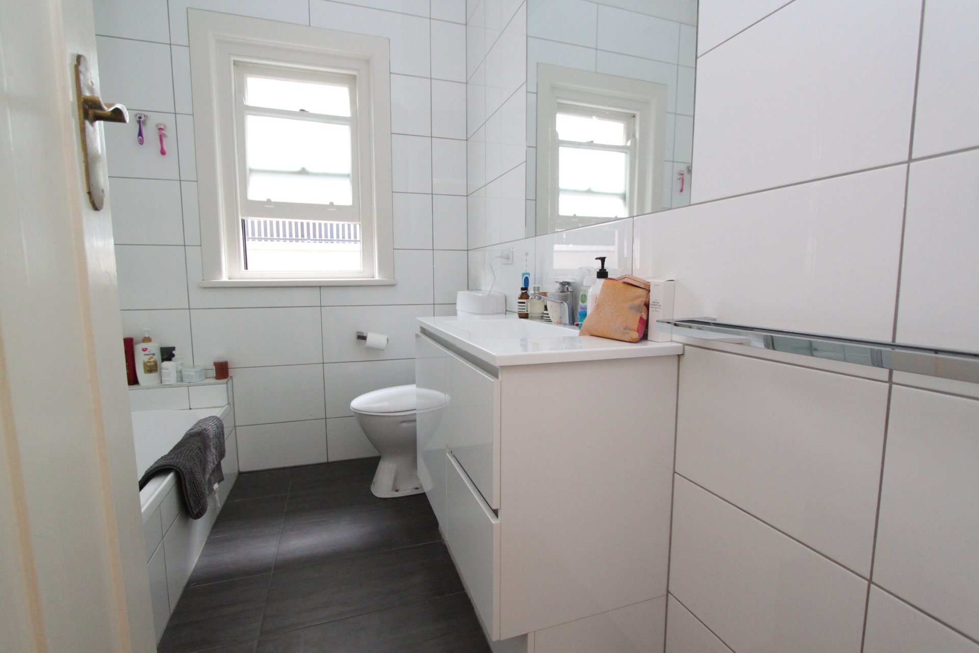 Property Gallery Thumbnail 7