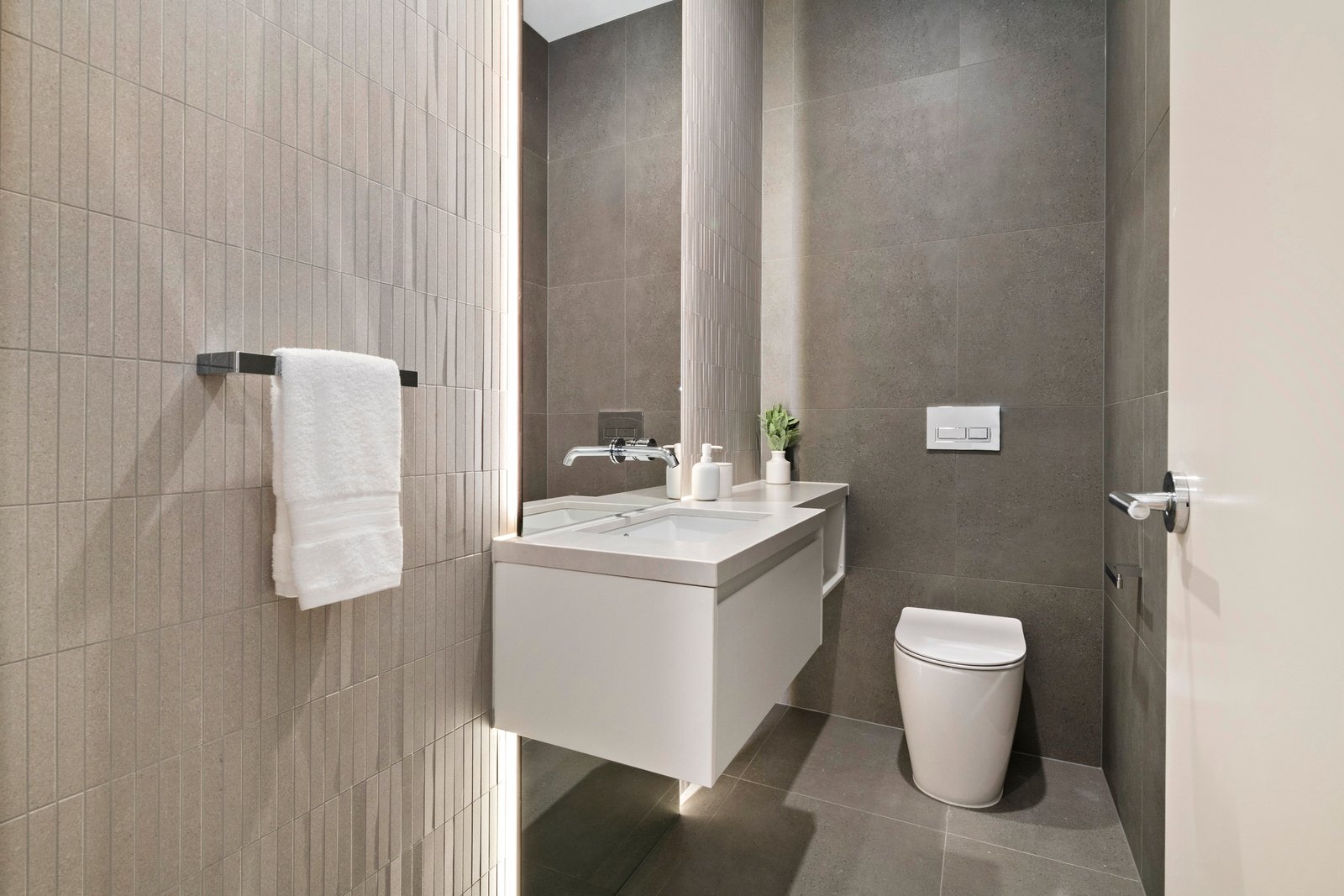 Property Gallery Thumbnail 5