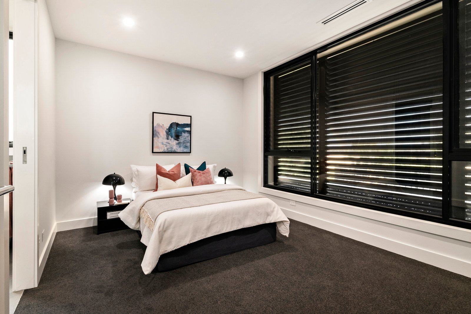 Property Gallery Thumbnail 10
