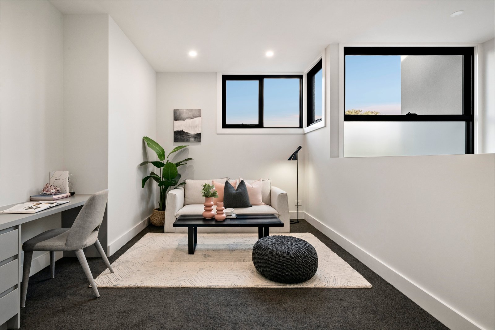 Property Gallery Thumbnail 13