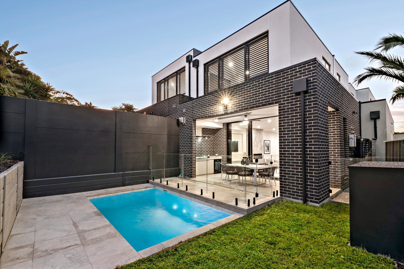 Property Gallery Thumbnail 14