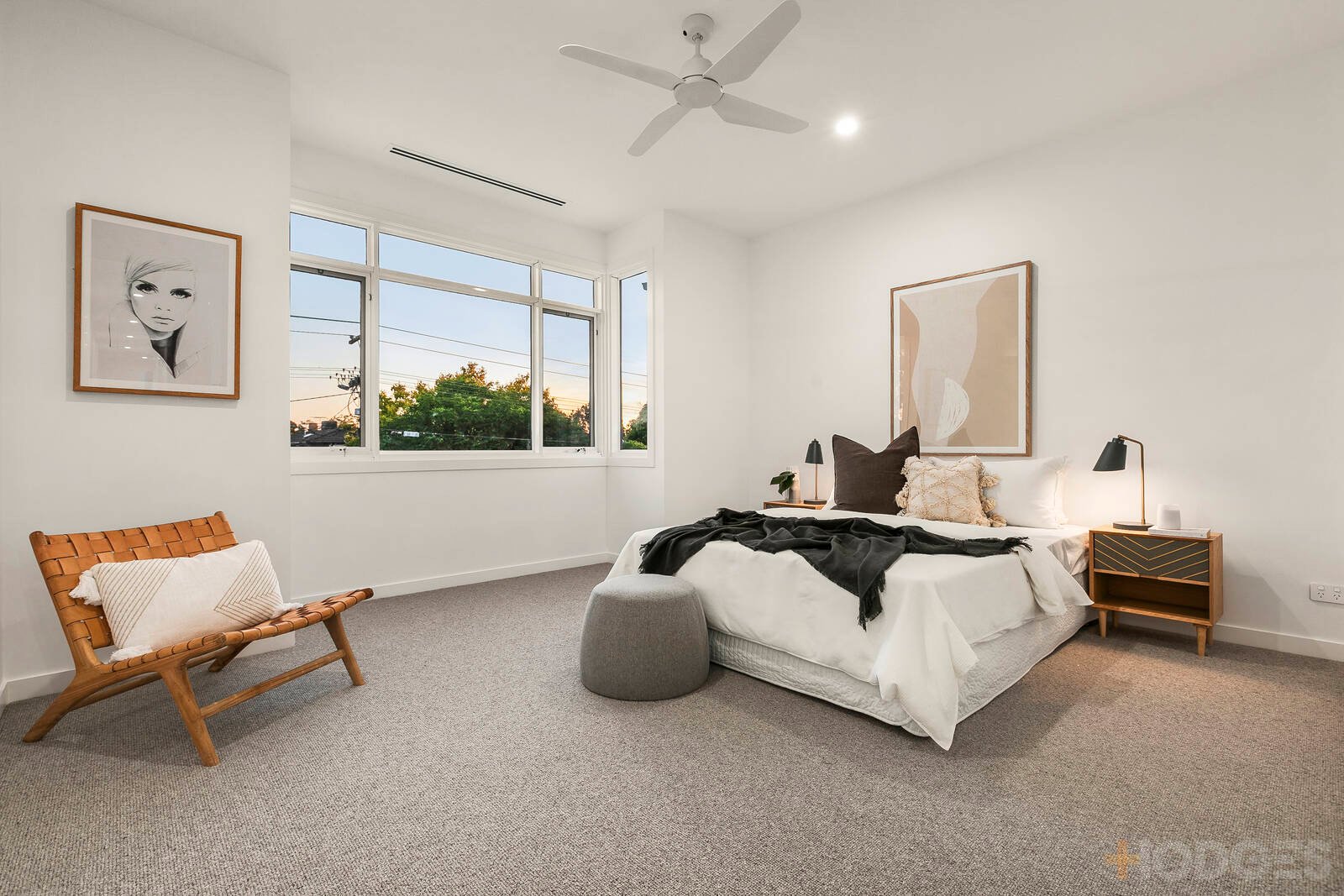 34a Saturn Street Caulfield South