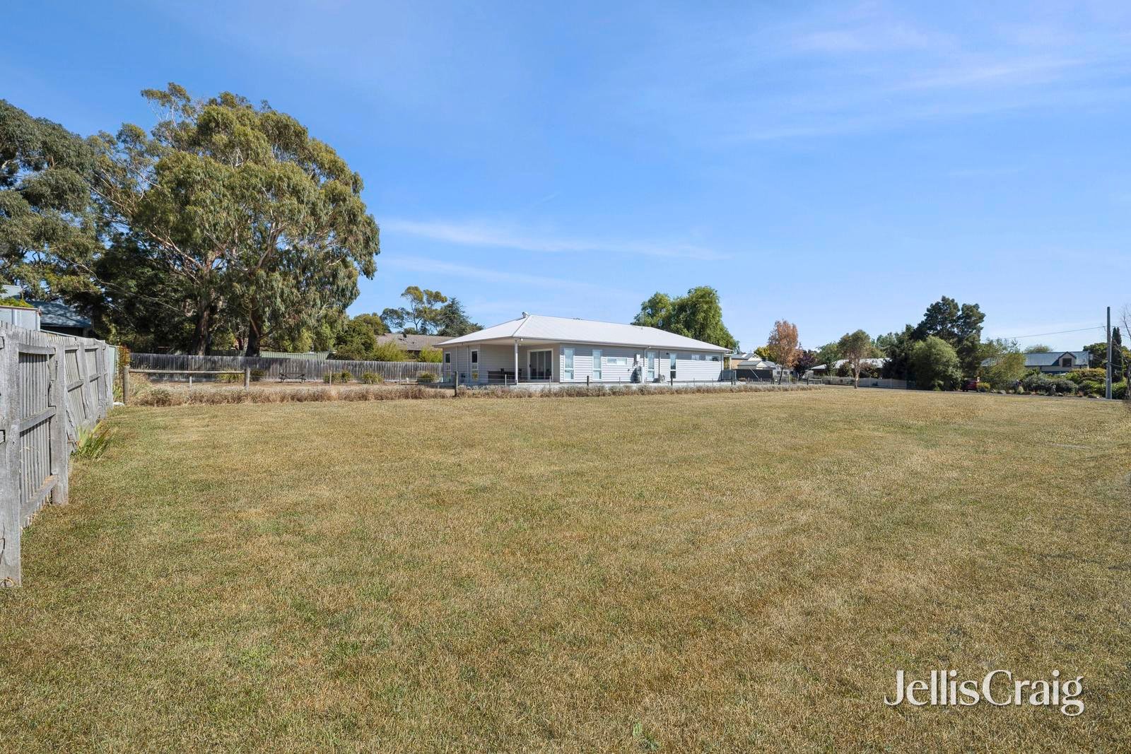 34B Clowes Street, Tylden image 1