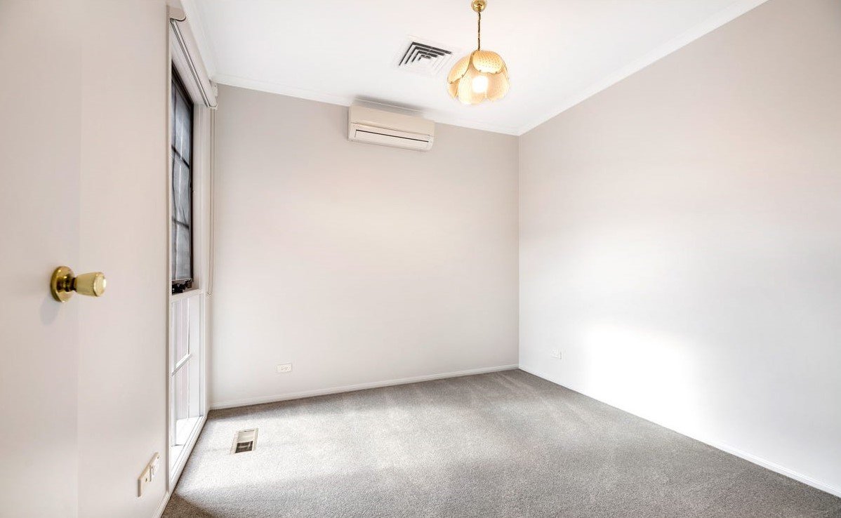 Property Gallery Thumbnail 7
