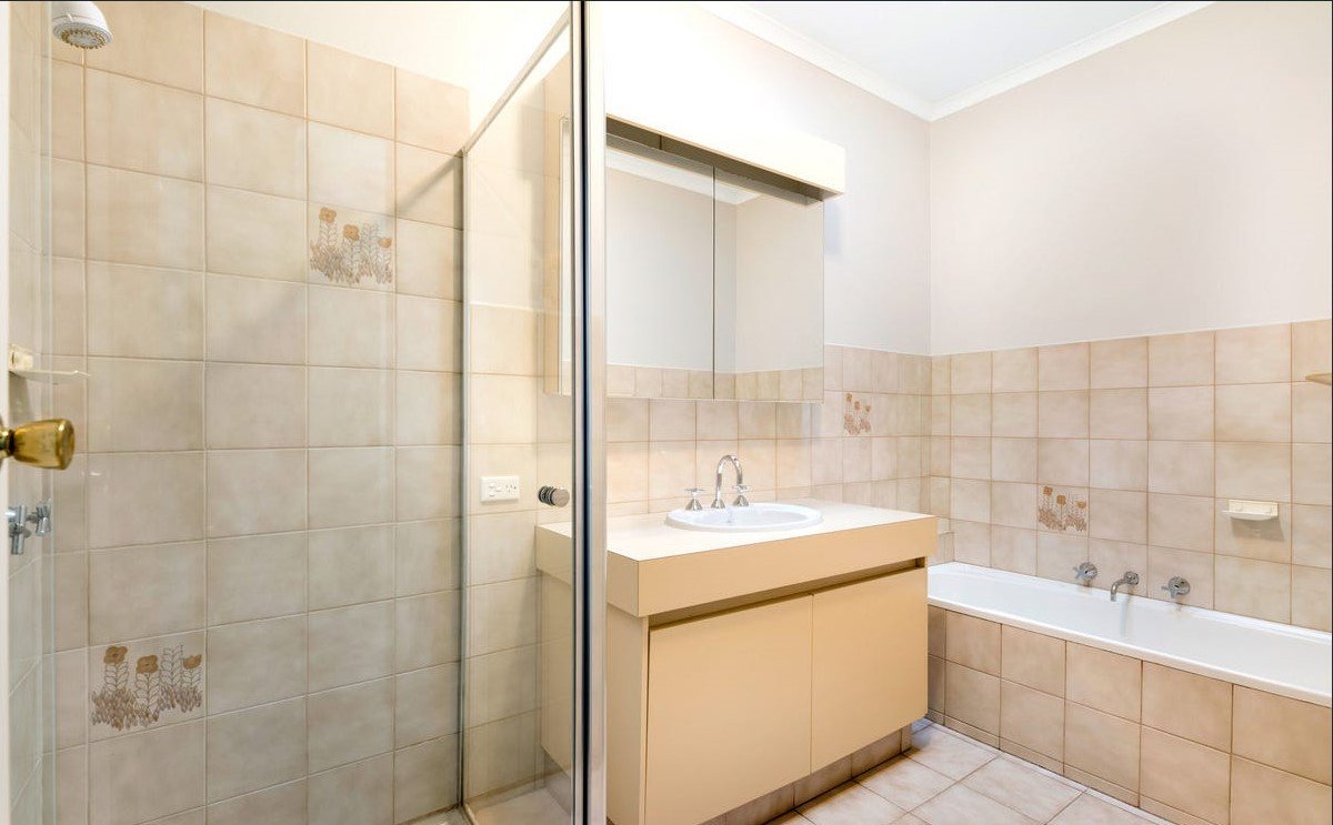 Property Gallery Thumbnail 8