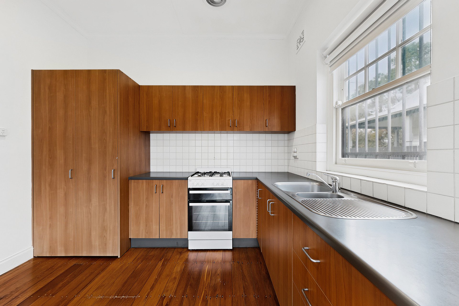 3/5-7 Spenser Street, St&nbsp;Kilda image 10