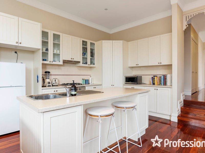 3/5 Albert Road, Lilydale image 3