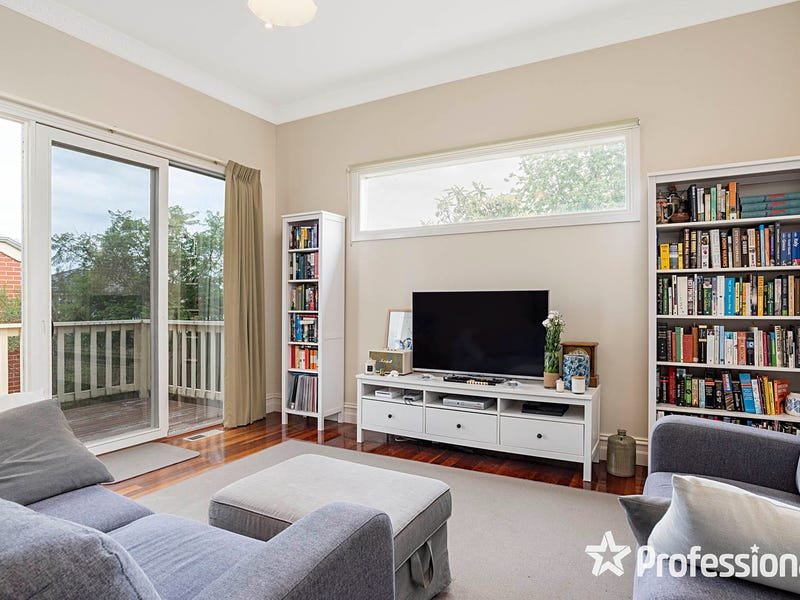 3/5 Albert Road, Lilydale image 4