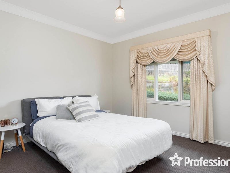 3/5 Albert Road, Lilydale image 6