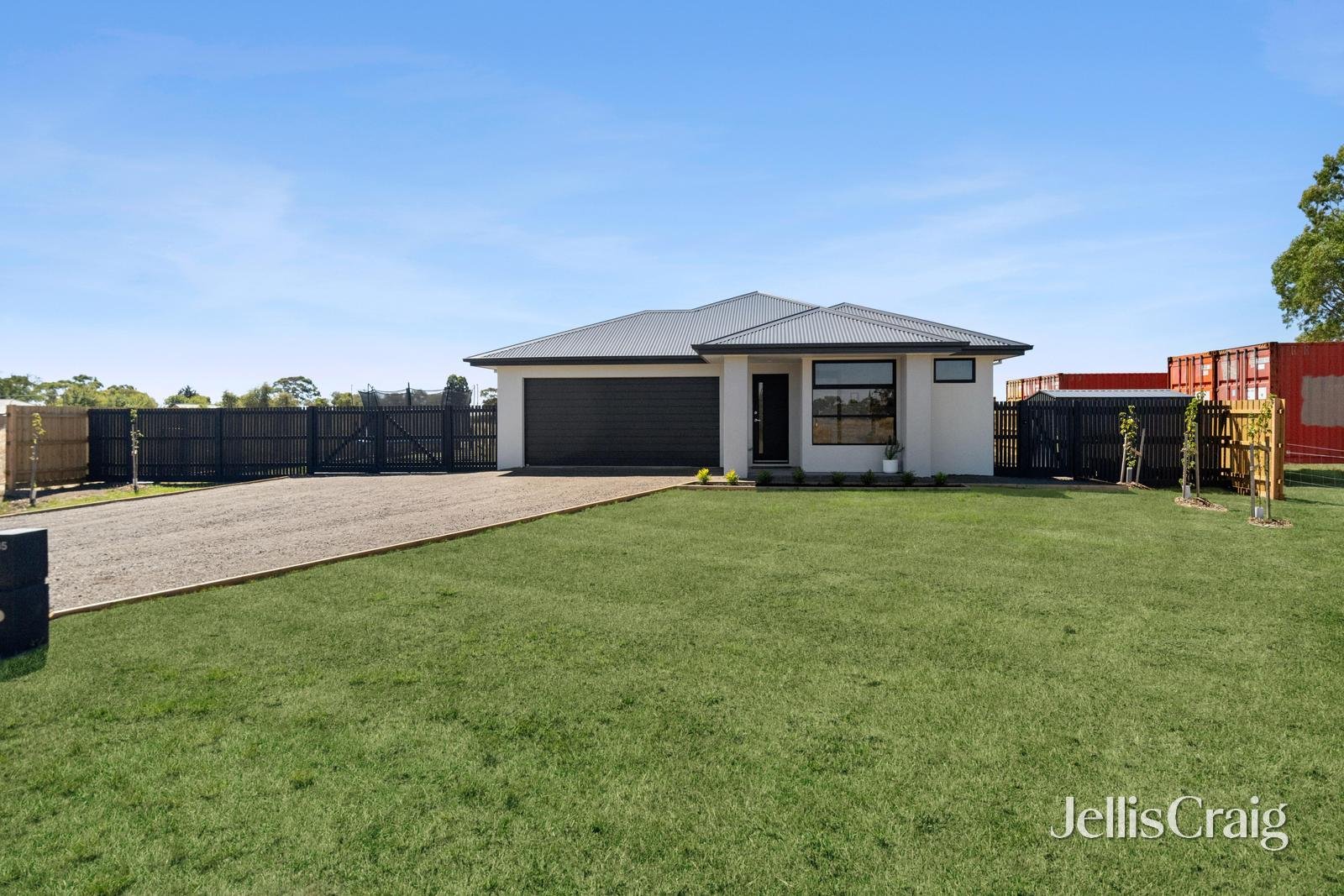 35 Albert Street, Clunes image 4