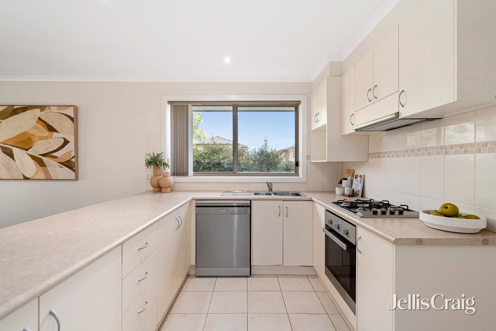 3/5 Albert Street, Ringwood image 6