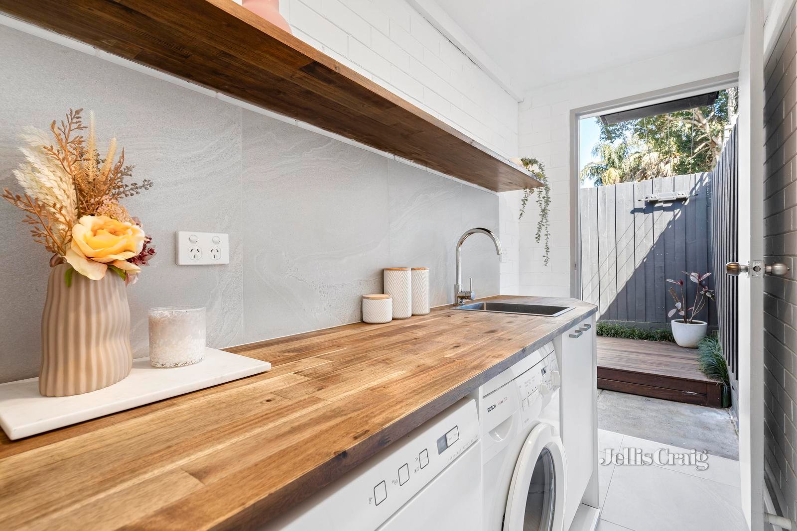 3/5 Allen Street, Ringwood image 8