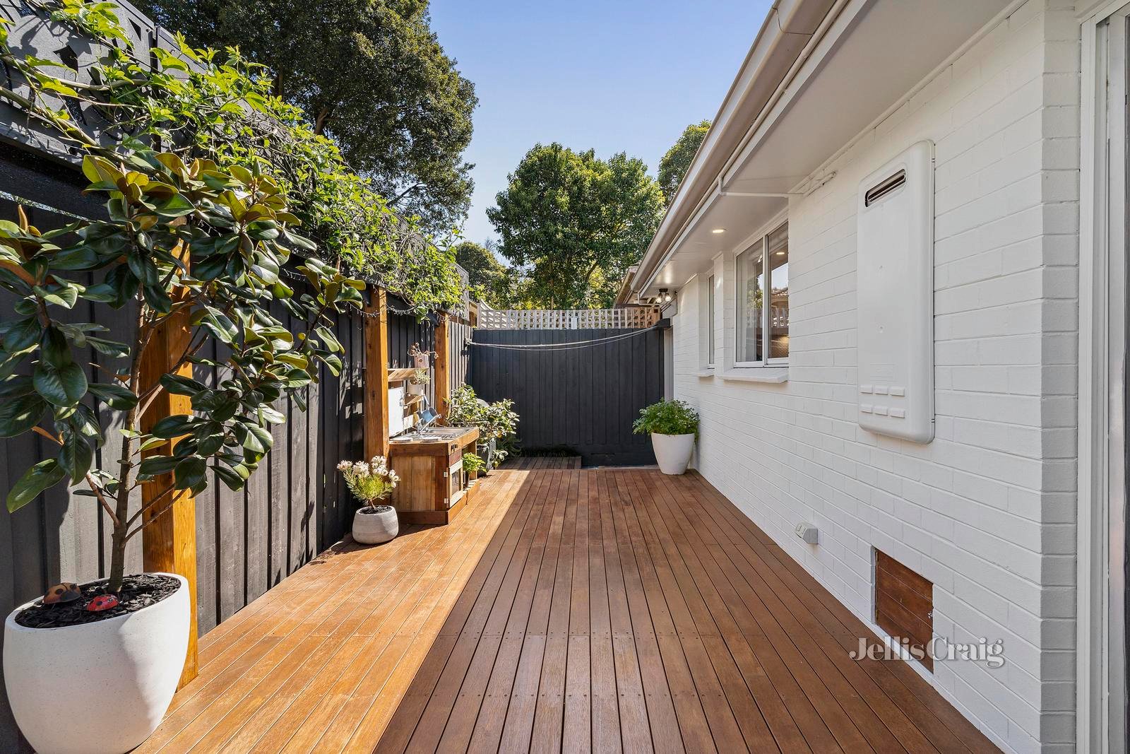 3/5 Allen Street, Ringwood image 9