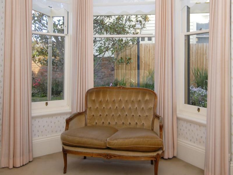 35 Aphrasia Street, Newtown image 5