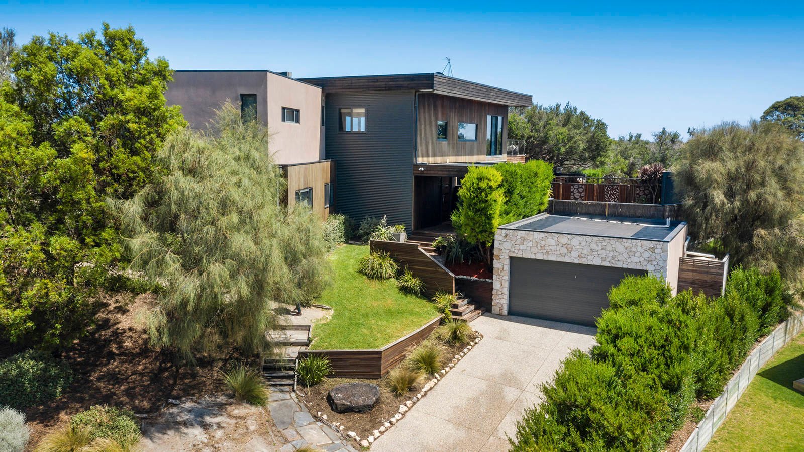 Property Gallery - Main Image