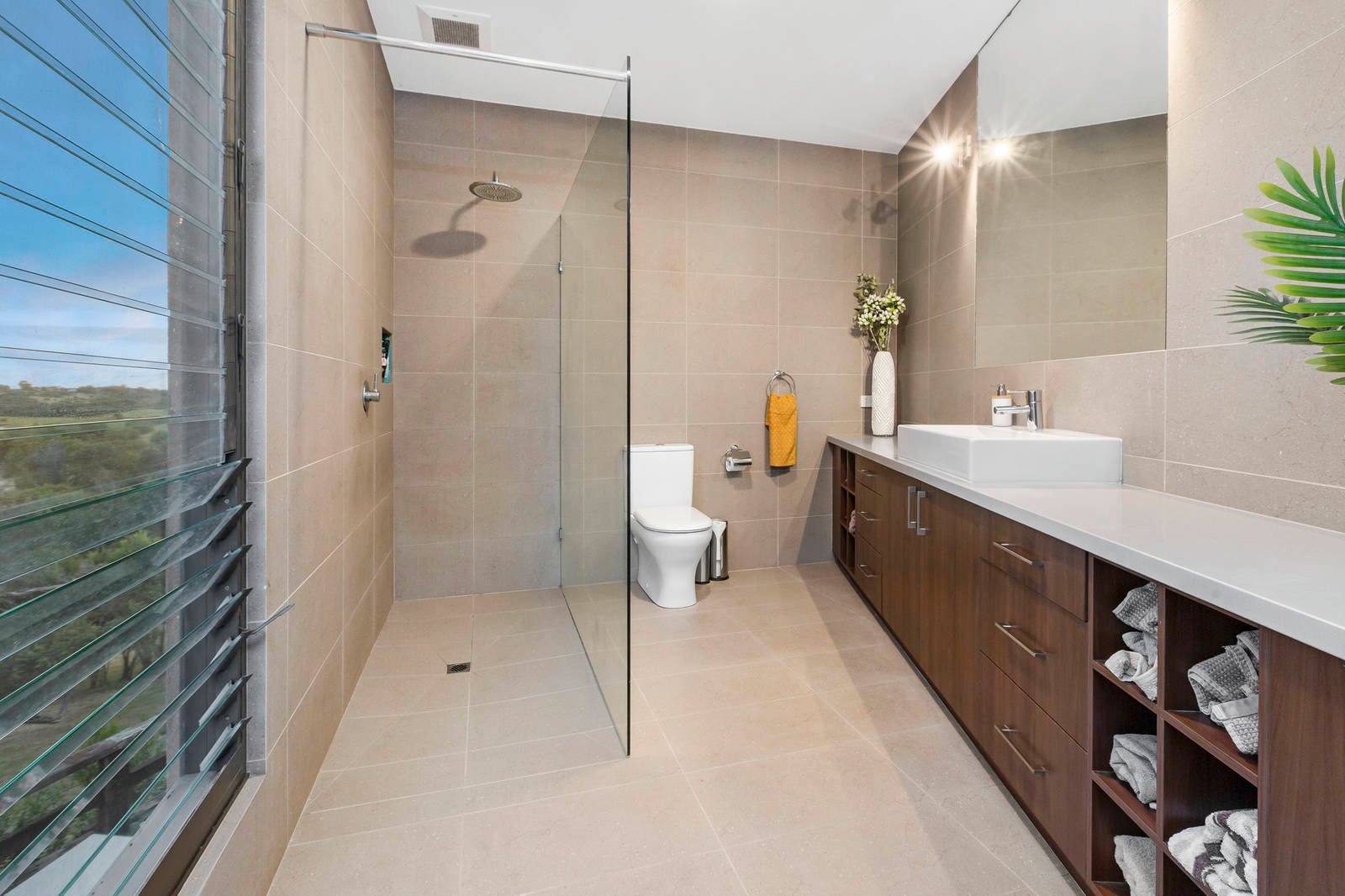 Property Gallery Thumbnail 15