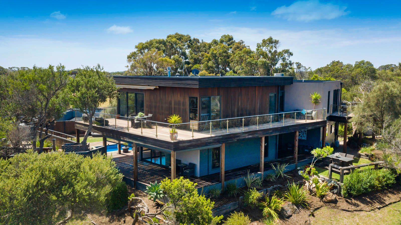Property Gallery Thumbnail 34