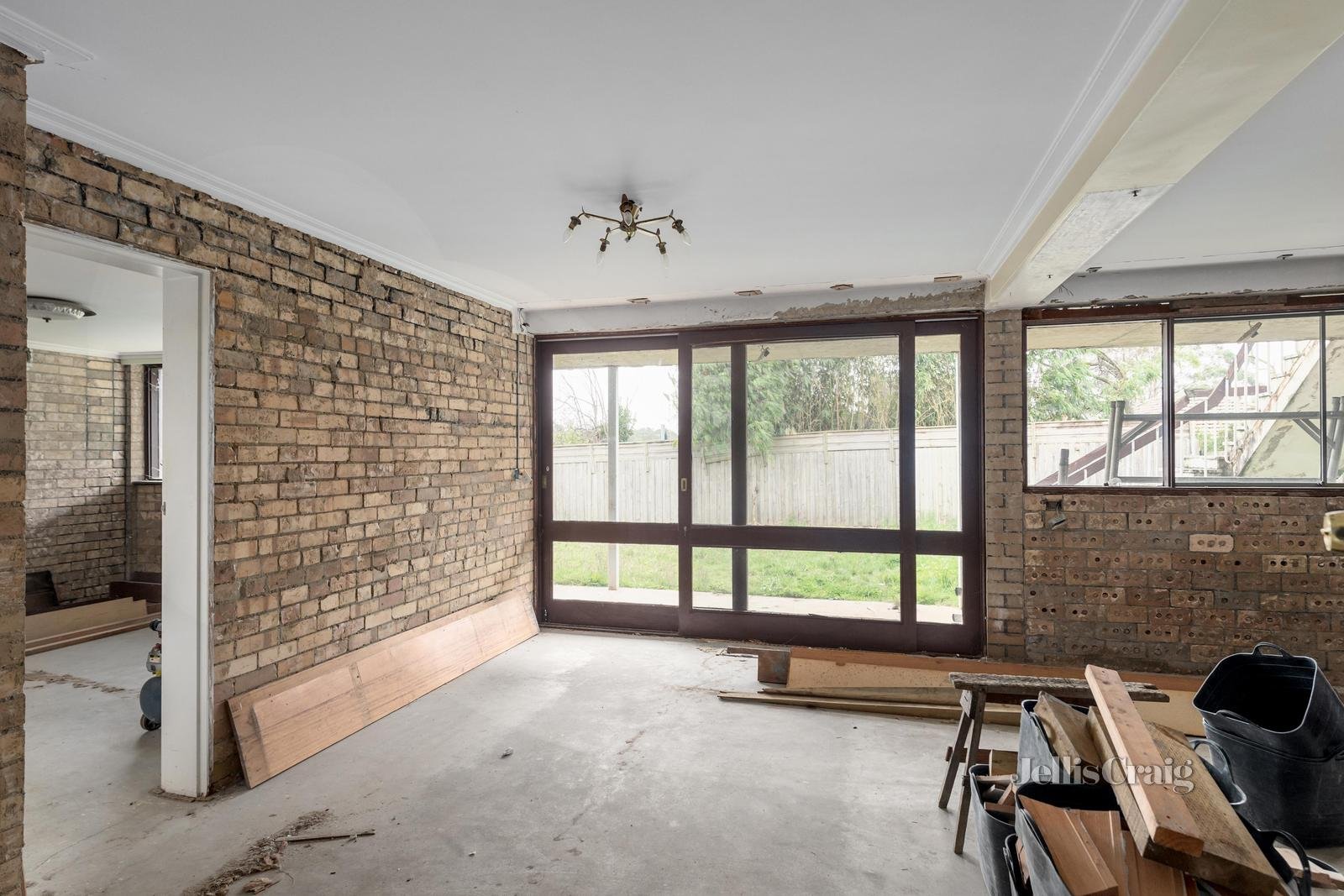 35 Baker Avenue, Kew East image 3
