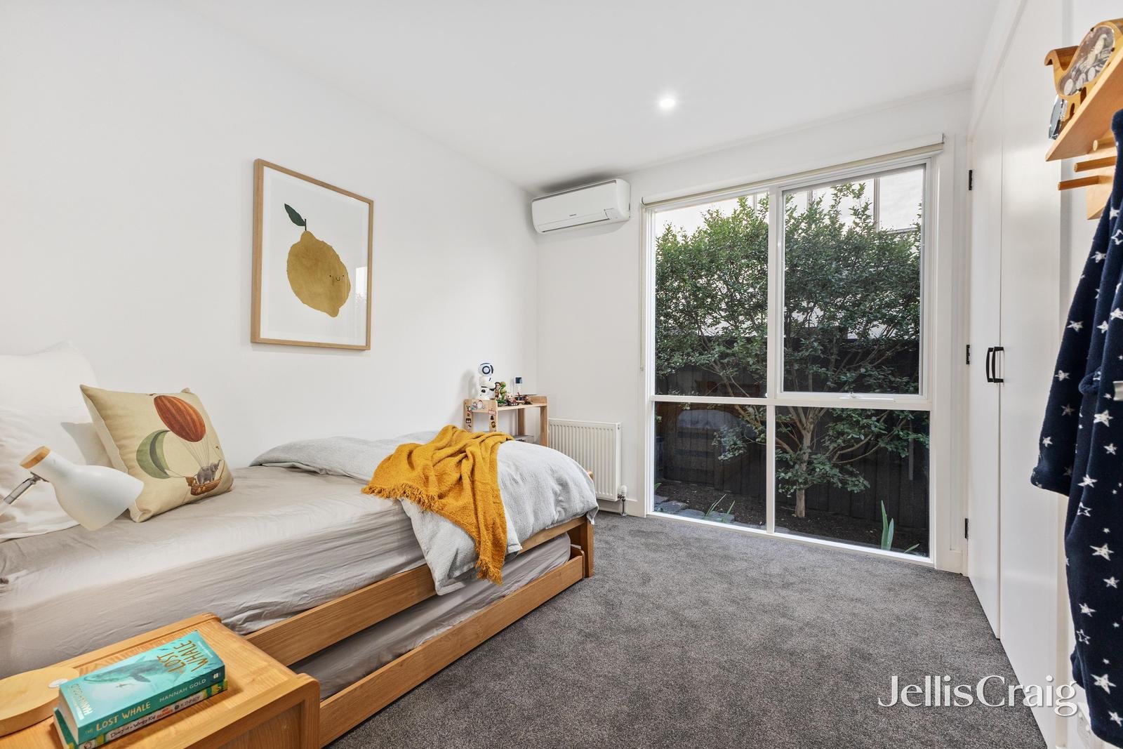 35 Barkly Terrace, Mitcham image 10